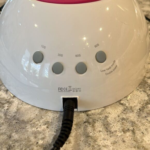 ✨ Sunuv Gel Nail UV Light with 4 Different Timers - Picture 2 of 4